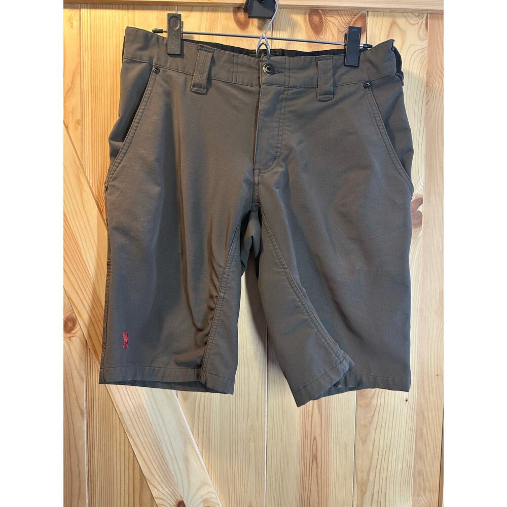 Chrome Industries Union
Cycling Shorts- Size 32 Brown